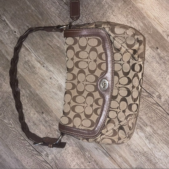 Vintage Coach Brown Signature Shoulder Bag- Early 2000’s